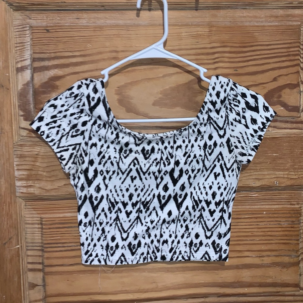 crop top